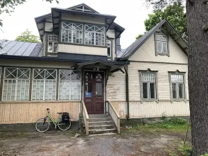 päivä promenadilla taidenäyttely, hyvinkään taiteilijaseura